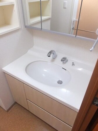 コンフォリア下落合の物件内観写真